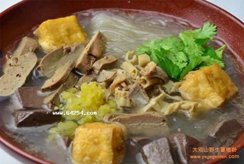 南京小吃鸭血粉丝汤