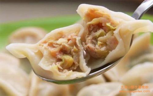 猪肉酸菜饺子