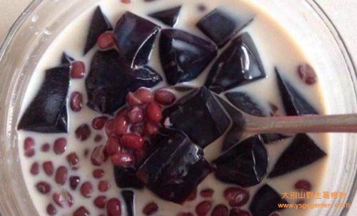 奶香蜜豆龟苓膏