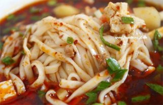 香喷喷的肉臊面