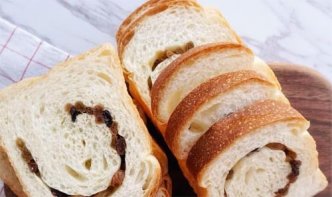 桂圆葡萄干面包