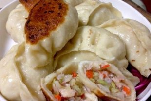 <b>大肉萝卜馅煎饺</b>