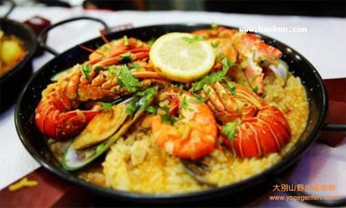 雷克亚未克美食