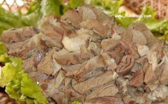 <b>呼伦贝尔美食烤全羊</b>